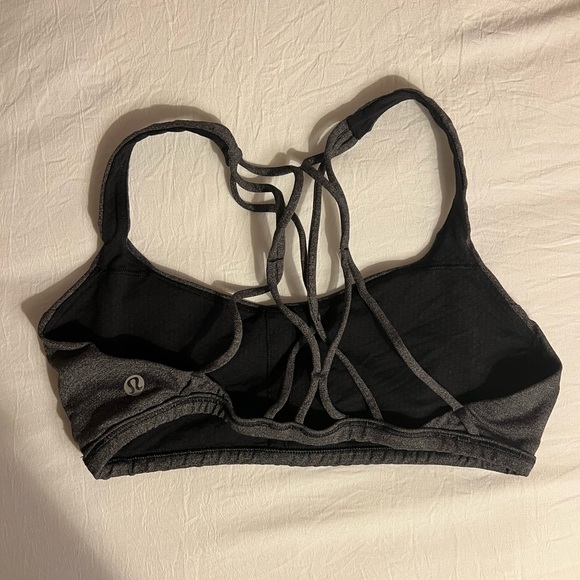 LULULEMON Criss Cross Sports Bra - Picture 2 of 3